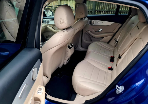 Mercedes-Benz GLC cena 174700 przebieg: 97000, rok produkcji 2018 z Kielce małe 781